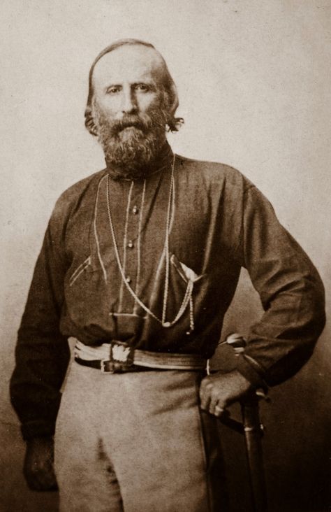 Europe and the American Civil War - https://www.warhistoryonline.com/war-articles/europe-and-the-american-civil-war.html Giuseppe Garibaldi, Italian History, Empire Romain, Historia Universal, A4 Poster, Beard Styles, Roman Empire, Victorian Era, Archaeology