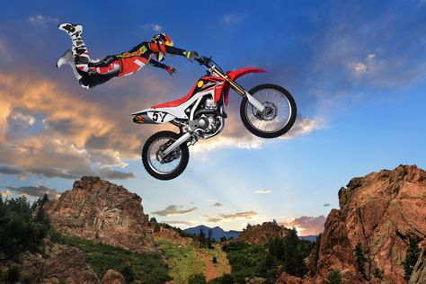 When PR stunts go wrong - or very right Boys Bedroom Wall Art, Freestyle Motocross, Giant Poster, Motocross Riders, Bike Poster, On Motorcycle, Cool Wall Decor, Sports Wall Art, Stretched Canvas Wall Art