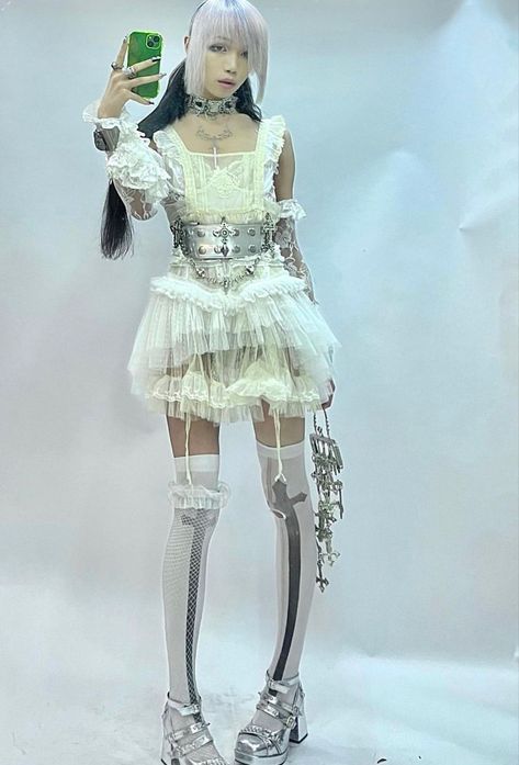 Subversive Skirt, White Goth Aesthetic, Goth Aesthetic Outfit, Ghost Fashion, Maximalist Outfit, Dystopian Fashion, Weird Fashion, Fashion Aesthetics, New Rock