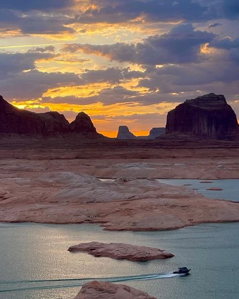 Do you have... - Lake Powell Resorts and Marinas Lake Powell, Utah, Lake, Social Media, Photo And Video, Media, Travel, Pins, Art