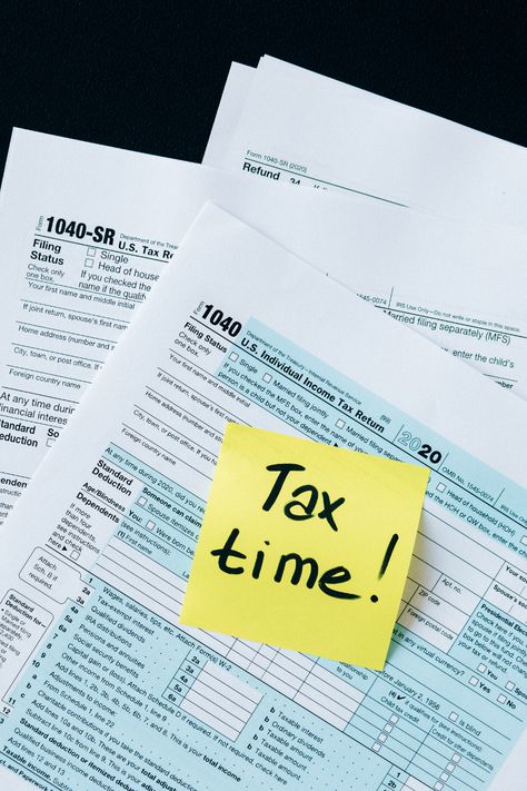 Income Tax Return Filing, Tax Time, Savings Strategy, Internal Revenue Service, Income Tax Return, Financial Analysis, Tax Preparation, Tax Credits, Tax Deductions