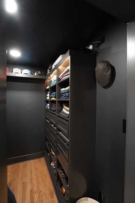 Black Closet Aesthetic, Dark Painted Closet Interior, All Black Closet, Black Closet Ideas, Moody Closet Ideas, Walk In Closet Ideas Dark, Black Master Closet Walk In, Black Closet Interior, Dark Walk In Closet