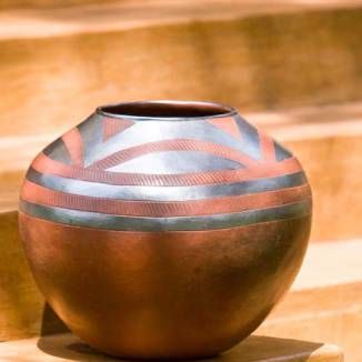 clay pot African Clay Pots, African Decor, Clay Pot, Clay Pots, The House, Quick Saves