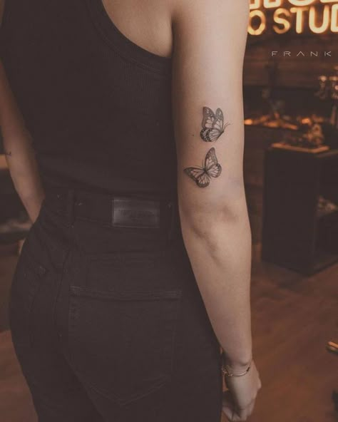 Tricep Tattoos, Butterfly Tattoo Stencil, Butterfly Tattoos On Arm, Butterfly Back Tattoo, Small Butterfly Tattoo, Small Butterfly, Pretty Tattoos For Women, Stylist Tattoos, Classy Tattoos