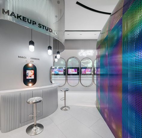 Storeage – a Dutch retail design agency based in Shanghai – collaborated with skincare and cosmetics company B+Tube to create the brand’s first flagship. Let trending content on TikTok and Instagram show you: beauty is big with teenage consumers... #makeupstore #cosmeticsshop #storedesign #retailstore #interiordesign #storefront #retaildesign #shopinshop #store #shop #shopdesign #interiordesign #showroom #interior #decoration #boutique Changsha, Architecture Magazines, Retail Store Design, Makeup Studio, Retail Design Blog, Store Interior, Retail Space, Flagship Store, Booth Design