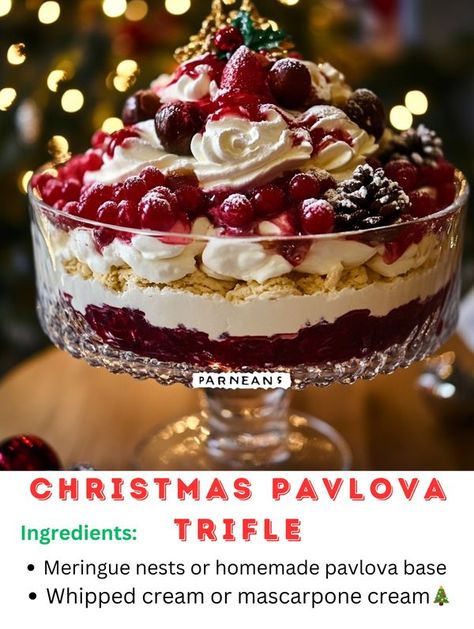 Pavlova Trifle Recipes, Pavlova Wreath Christmas, Christmas Pavlova Trifle, Triffle Desserts Simple, Christmas Pavlova Ideas, Winter Pavlova, Aussie Desserts, Pavlova Trifle, Pavlova Christmas