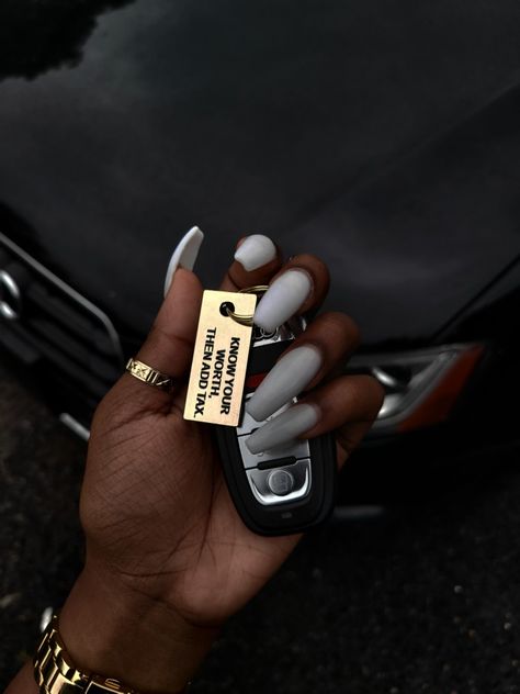 Black Audi Keyfob Aesthetic Luxury Car Prayer Vision Board, Vision Board Success, New Car Key, Keychain Aesthetic, Vision Board Pics, Vision Board Collage, Luxury Lifestyle Aesthetic, Black Audi, Vision Board Images