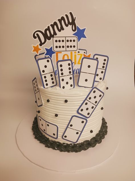 Domino Party Theme, Men Cakes, Domino Crafts, How To Play Dominoes, Sweet Corner, Domino Games, Game Party, Cakes For Men, Family Reunion