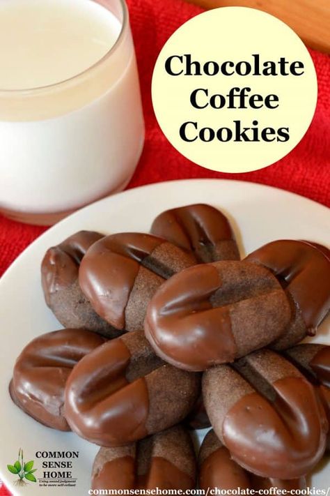 Chocolate Coffee Cookies, Coffee Flavored Cookies, بيتي فور, Flavored Cookies, Resepi Biskut, Coffee Cookies, Chocolate Coating, Chocolate Coffee, Coffee Flavor