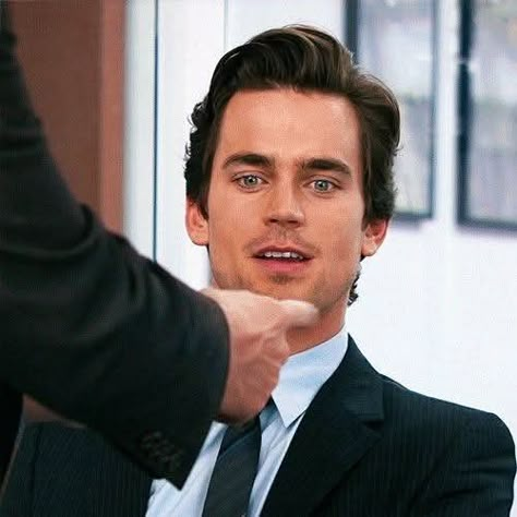 Neal Caffery, Neal Caffrey, Matt Bomer, White Collar, Favorite Character, Collar, White, Quick Saves