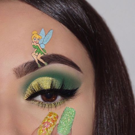 Forest Quinceanera, Tinkerbell Makeup, Disney Eye Makeup, Holiday Eye Makeup, Eyeshadow Designs, Movie Makeup, Face Art Makeup, Disney Makeup, Halloween Makeup Inspiration