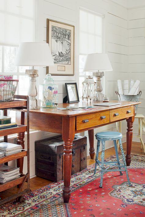 A handsome desk stands as the focal point in this corner country-inspired office. #officedecor #officeorganization #officeideas #homeoffice #bhg Antique Desk Decor, Farmhouse Style Chairs, Cottage Office, Rustic Window Treatments, Country Office, Vintage Home Office, A Place For Everything, Rustic Window, Office Nook