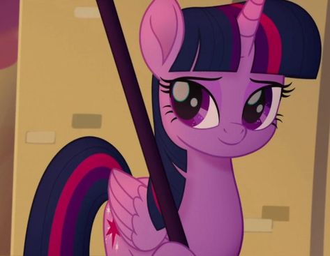 My little pony Movie Princess Twilight Sparkle Movie, Mlp Movie, Mlp Twilight Sparkle, Sparkle Pony, Pony Creator, Mlp Twilight, Monster Squad, My Little Pony Princess, Pony Pictures