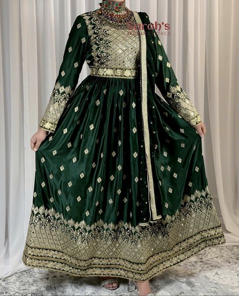 Green Afghan Dress Weddings, Green Afghan Dress, Green High Low Dress, Three Piece Dress, Dark Green Prom Dresses, Dress Designs For Girls, Afghani Dresses, Wedding Fits, Afghani Dress