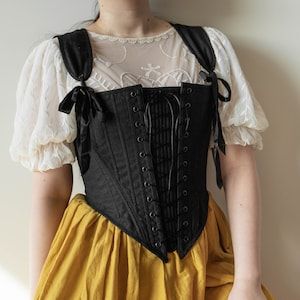 Custom Corsets, Under Bust Corset, Plus Size Corset, The Shire, Corset Lingerie, Character Outfits, Historical Fashion, Corsets, Cute Fashion