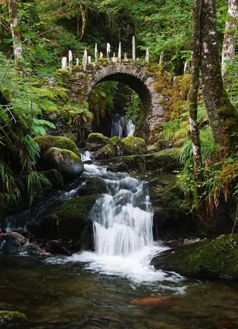 Fairy Bridge, Best Of Scotland, Scotland Highlands, Visit Scotland, Magical Places, Nature Aesthetic, Pretty Places, Fantasy Landscape, Nature Pictures