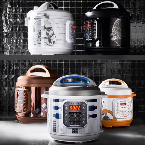 Instant Pot Star Wars Collection | Cool Mom Eats | If you had told me this would be the year of Star Wars – cookware mashups I might have not believed you. But right on the heels of the popular Le Creuset Star Wars collection, comes a sweet Instant Pot Star Wars collection #starwars #cookware #instantpot #Kitchentools Star Wars Kitchen, Star Wars Droids, Keep Food Warm, Bb 8, Kitchenware Store, Maker Shop, New Star Wars, Star Wars Collection, Chewbacca