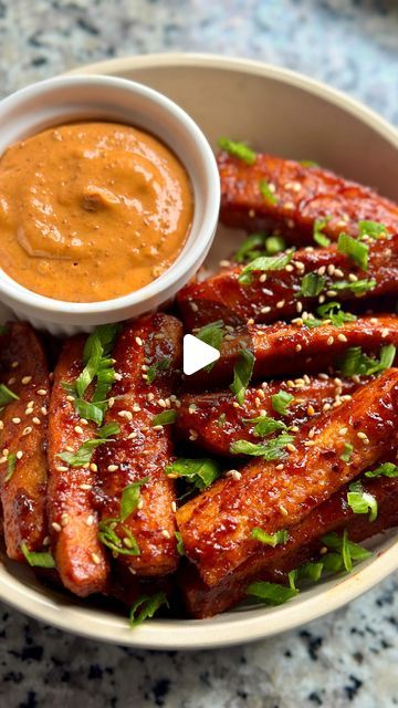 Ramya Ramesh | vegan chef on Instagram: "Tofu Done Right EP 23*: GOCHUJANG TOFU FRIES WITH SPICY AIOLI🥵

Comment “TOFU” for the full recipe to be sent to you via DM!✨

Tofu can be prepared in so many creative ways and one of my favourite ways to make them is by turning them into ‘FRIES’! It’s a fun way to eat them and when tossed in an addictive gochujang sauce, the flavours are elevated😘 We also serve them with a high protein gochujang aioli for the perfect dipper! 

You can also find the full recipe here: https://browngirlveganeats.com/gochujang-tofu-fries-with-spicy-aioli/

#vegan #vegansg #veganfood #veganrecipes #vegansofig #vegansofinsta #veganshare #veganfoodshare #veganlife #veganism #plantbasedrecipes #plantbased #tofurecipes #gochujang #gochujangtofu #tofufries #highprotein #sp Gochujang Aioli, Tofu Fries, Gochujang Tofu, Spicy Aioli, Gochujang Sauce, Vegan Chef, Drink Ideas, Tofu Recipes, Aioli