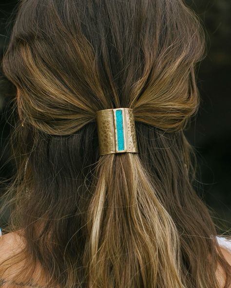 Made out of brass, with a crushed turquoise inlay, this is the Sabar Hair Cuff. My hope is that you would wear this hair cuff as a declaration of the Hebrew word "sabar" meaning to bring to birth. Unique and one of a kind! Get this hair cuff today!🩵 #sozo #sozocreations #haircuff #bohostyle #handmade #oneofakind #handmadejewelry #jewelrymaker #boho #brass #sterlingsilver #14kgold #handcrafted #intention #blessing #jewelry #metalsmith #unique #california Hair Cuff, Hair Cuffs, Hebrew Words, My Hope, Hope Is, Metallic Hair, Handcrafted Jewelry, Making Out, Stocking Stuffers