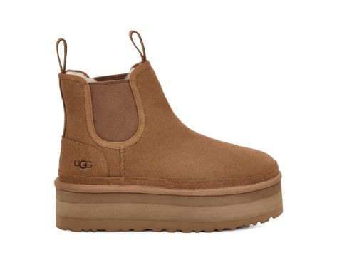 Shop the Neumel Platform Chelsea chukka at ugg.com for FREE shipping on full-price orders! Ugg Chelsea Boots, Ugg Neumel, Platform Chelsea Boots, Brown Chelsea Boots, Suede Chelsea Boots, Classic Boots, Chelsea Boot, Ugg Australia, Womens Uggs