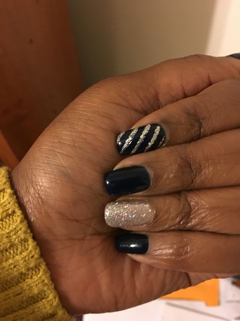 Navy And Silver Gel Nails, Dark Navy Blue And Silver Nails, Navy Blue And Silver Gel Nails, Sparkly Navy Blue And Silver Nails, Dark Blue And Silver Sparkle Nails, Holiday Nails, Christmas Nails, Gel Polish, Blue And Silver