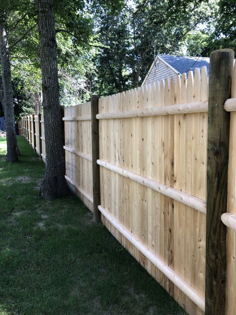 Stockade Fence Ideas, Natural Wood Picket Fence, Cedar Stay Fence Ideas, Tall Picket Fence With Gate, Cedar Fence Picket Raised Bed, Stockade Fence, Cedar Fence Pickets, Stone Fence, Privacy Fence