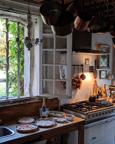 Old English Cottage, English Cottage Interiors, Beloved Summer, Cottage Aesthetic, Into The West, Cottage Interior, Evening Light, Cottage Kitchens, Dream Cottage