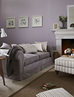 Silver grey Lilac Living Rooms, Lilac Living Room, Mauve Living Room, Lilac Room, Purple Living Room, Winter Living Room, Grey Living Room, Room Wall Colors, Purple Rooms