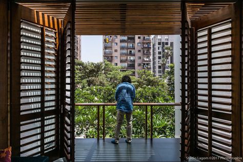 Skewed House / Studio Lagom,© Photographix Door Window Ideas, Zen House, Tropical Interior, Small Bathroom Renovations, Pooja Room Door, Indian Home Interior, Pooja Room Door Design, Interior Design Awards, Houses Interior