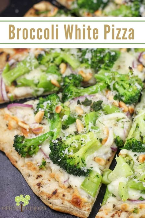 Chicken Broccoli Pizza, Chicken And Broccoli Pizza, Pizza Broccoli, Rainbow Dinner, Gi Foods, Broccoli Pizza, Summer Supper, White Pizza Sauce, Healthy Tortilla