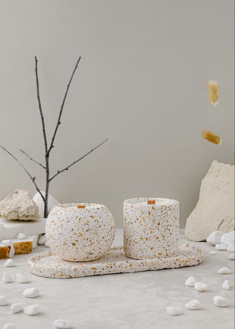 Terrazzo candles and tray gift set idea
Soy candle pot ,wooden wick ,natural materials,terrazzo,sustainable,cement Terrazzo Ideas, Minimal Modern Decor, Terrazzo Candle, Concrete Candle Holders Diy, Terrazzo Decor, Scandinavian Decoration, Terrazzo Tray, Candle Modern, Concrete Candle Holders