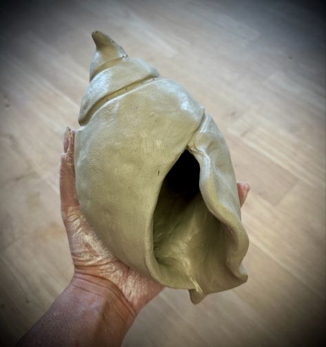 Combined two pinch pots to create the shell. Clay Pinch Pot Ideas Pottery, Pinch Pot Ceramics, Double Pinch Pot Ideas, Pinch Pot Ideas Ceramics, Double Pinch Pot, Pinch Pot Ideas, Clay Pinch Pots, Ceramic Projects, Clay Items