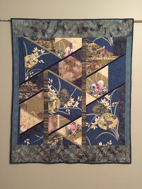 My Joyful Journey: MY FAVORITE QUILTS # 3 Asian Quilts, International Quilt Festival, Japanese Designs, Asian Fabric, Japanese Quilts, Quilt Festival, Trip To Japan, Asian Inspiration, Quilt Jacket