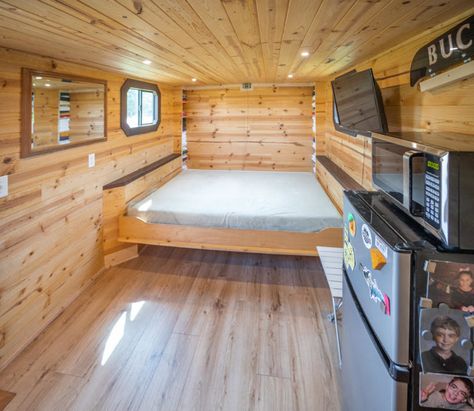 He Used an ATV Winch To Create an Epic Murphy Bed in His Cargo Trailer Camper Diy Cargo Trailer, Boho Cabin, Boho Camper, Cargo Trailer Conversion, Cargo Trailer Camper, Atv Winch, Enclosed Trailers, Boho Life, Ram Promaster