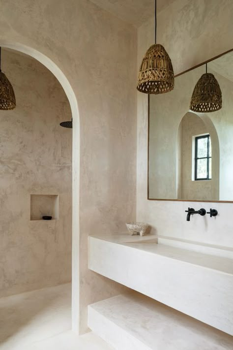 Mexico Interior Design, Drømme Bad, Bathroom Inspiration Decor, Tulum Mexico, Bathroom Inspo, House Bathroom, 인테리어 디자인, Bathroom Inspiration, Bathroom Interior Design