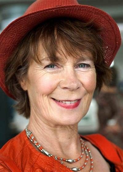 Celia Imrie, Actresses