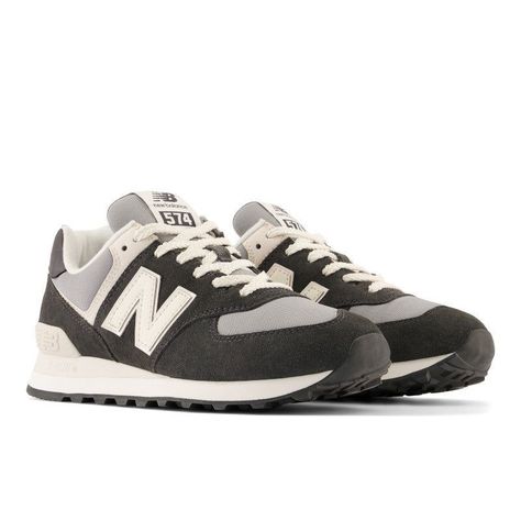 New Balance 574 Outfit Women, New Balance Shoes 574, New Balance 574 Grey, New Balance Shoe, Trail Design, New Balance Style, Future Style, Cropped Joggers, New Balance 574