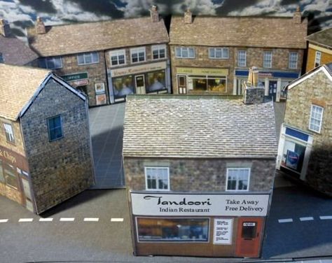 Get downloading now! Where to get free building card kits for your model railway. Paper Models House, N Scale Buildings, Ho Scale Buildings, N Scale Model Trains, Free Paper Models, Scale Model Building, Toy Trains Set, Model Train Sets, Model Train Scenery