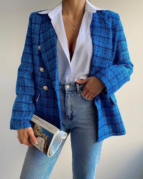 Work Outfit Office, Color Blocking Outfits, Model Lifestyle, Muslim Fashion Outfits, Womens Business Casual, Dope Fashion, Dressed To Kill, Blazer Outfits, Blazer Fashion