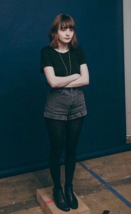 Laura mayberry Chvrches Lauren Mayberry, Lauren Mayberry, Art Literature, Music Nature, Estilo Indie, I Love Jesus, Love Jesus, Fire Fits, Character Outfits