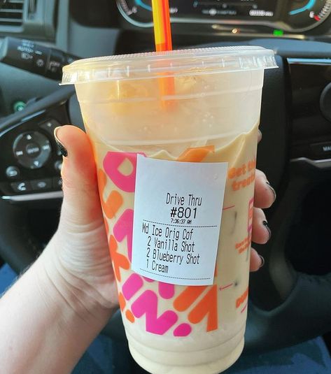 Keto Dunkin drink that tastes like a blueberry muffin. Flavor shots don't have sugar but the swirls do! Blueberry Coffee Dunkin, Dunkin Blueberry Iced Coffee, Wing Stop Flavors, Dunkin Donuts Iced Coffee Order Blueberry, Dunkin Blueberry Coffee, Best Dunkin Donuts Drinks Iced Coffee, Keto Dunkin Donuts Coffee, Drinks From Dunkin, Dunkin Drink Orders