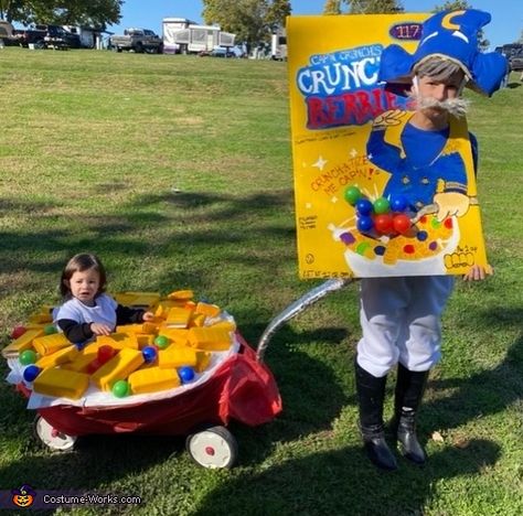 Cap'n Crunch & Cereal Costume Cereal Costume, Boxing Halloween Costume, Cap'n Crunch, Halloween Camping, Capn Crunch, Box Costumes, Crunch Cereal, Homemade Costume, Costume Works