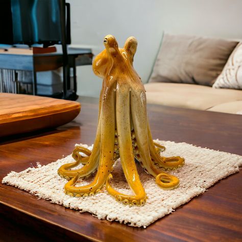 Ceramic octopus \"Sunny\" Sea Creature Sculpture, Clay Ocean Animals, Octopus Ceramics, Ceramic Octopus, Clay Octopus, Clay Sculpture Art, Tabletop Sculpture, Orange Octopus, Octopus Sculpture