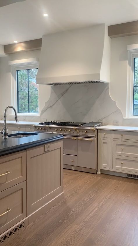 Kitchen Hood No Upper Cabinets, Hood Designs Kitchen, Curved Quartz Backsplash, Limestone Range Hood, Kitchen Focal Point, Custom Kitchen Hood Designs, Julia Berolzheimer Kitchen, Vent Hood Between Windows, Granite Backsplash