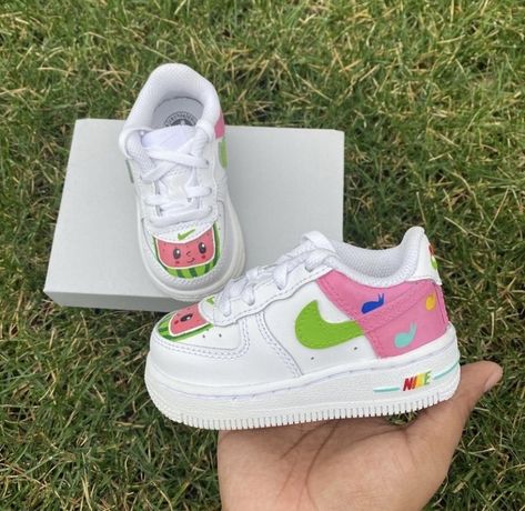 Baby Air Force Ones, Pink Cocomelon, Cocomelon Logo, Sneakers Painting, Custom Baby Shoes, Baby Birthday Party Ideas, Sequin Sneakers, Coco Melon, Cocomelon Birthday