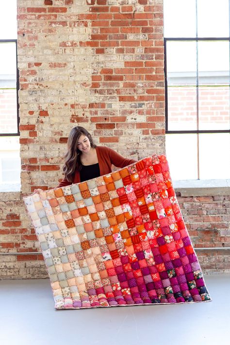 The Lois Quilt Collection | Lo & Behold Stitchery Gradient Quilt Ideas, Ombre Quilt Pattern, Ombré Quilts, Gradient Quilt, Ombre Quilt, Quilt Collection, How To Quilt, Puff Quilt, Diy Quilt