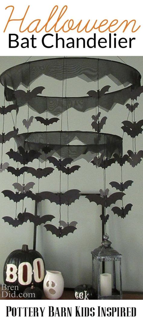 Diy Home Decor Halloween, Bat Chandelier, Halloween Oktoberfest, Easy Diy Halloween Decor, Halloween Chandelier, Kid Friendly Halloween Party, Boo Pumpkin, Easy Diy Halloween Decorations, Kid Friendly Halloween