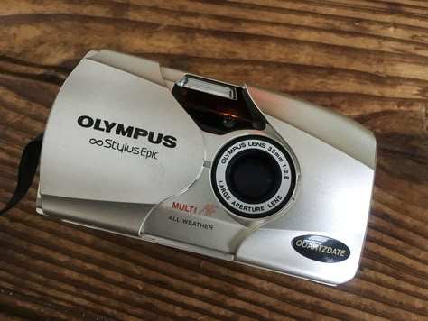 Olympus Mju Ii, Olympus Mju, Olympus Stylus, Point And Shoot Film Camera, Film Camera Photography, Olympus Camera, Camera World, Retro Gadgets, Crazy Wallpaper