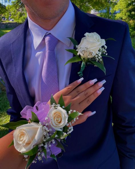 Purple Prom Suit, Purple Corsage, Prom Aesthetic, Light Purple Wedding, Prom Flowers Corsage, Prom Tux, Tangled Wedding, Prom Bouquet, Prom Corsage And Boutonniere