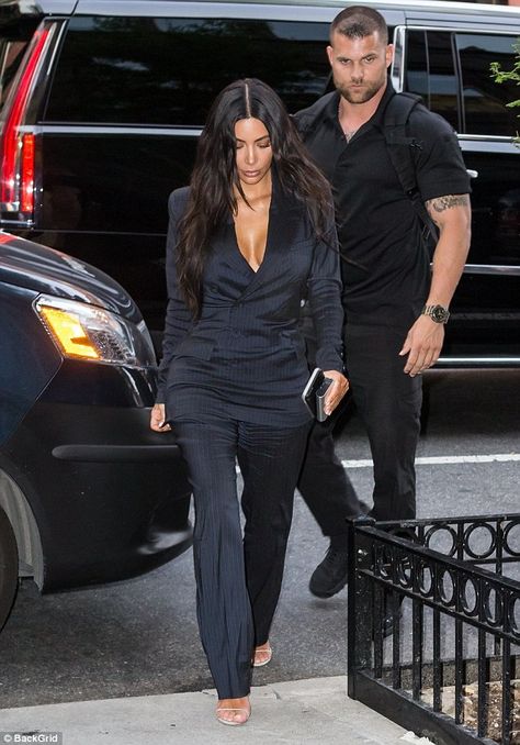 Flawless: Kim kept her look minimal, rocking strappy sandals with waist-length wavy locks Body Guard Outfit, Forbes Women, Christine Centenera, Celebrity Bodies, Kim K Style, Kardashian Outfit, Black White Outfit, Sheer Gown, Kim Kardashian Style